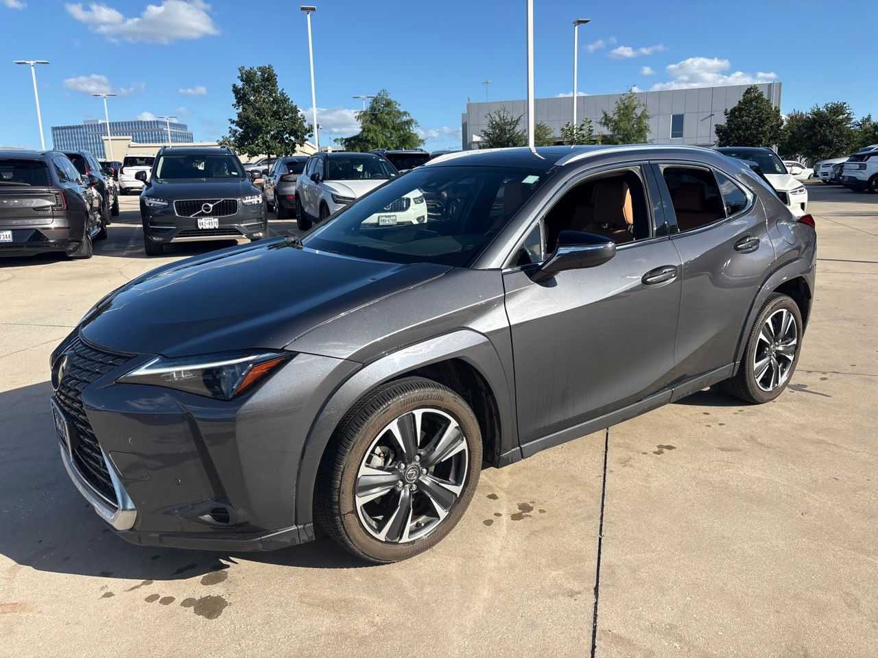 lexus ux hybrid 2024 JTHP6JBHXR2183901 image lexus ux hybrid 2024 JTHP6JBHXR2183901 image